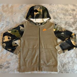 Boys size lg Nike hoodie